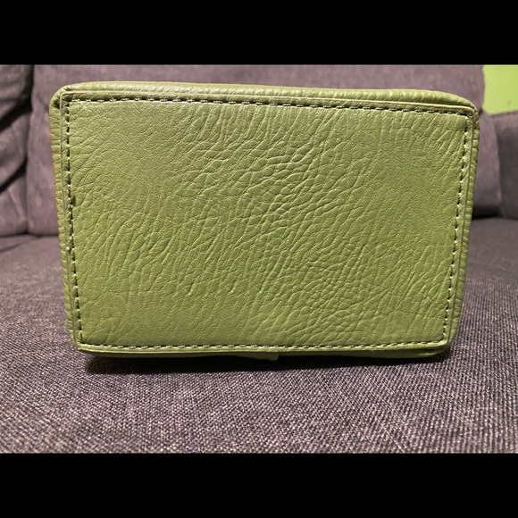 Vivorosa Zuni Bucket Bag! - Picture 4 of 7